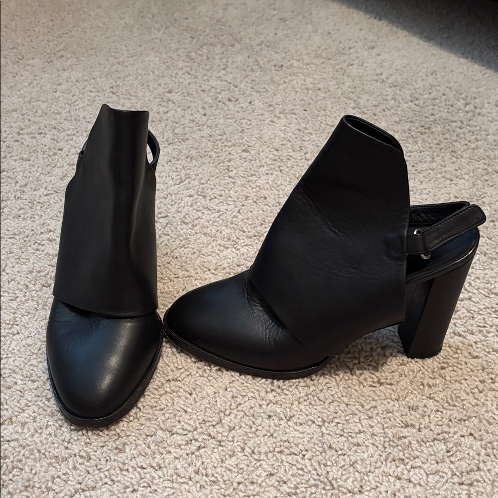 Vince Open Sling Back Shield Bootie in black Leather